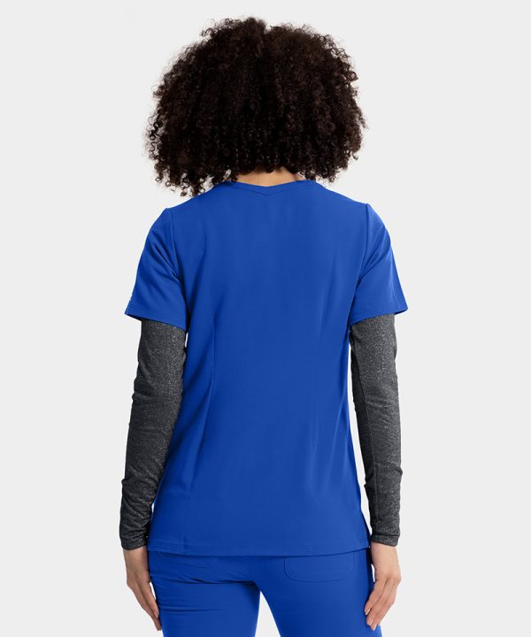 Alternative view of Women's Sporty V-Neck Top | 3852